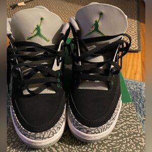 Jordan 3 pine green